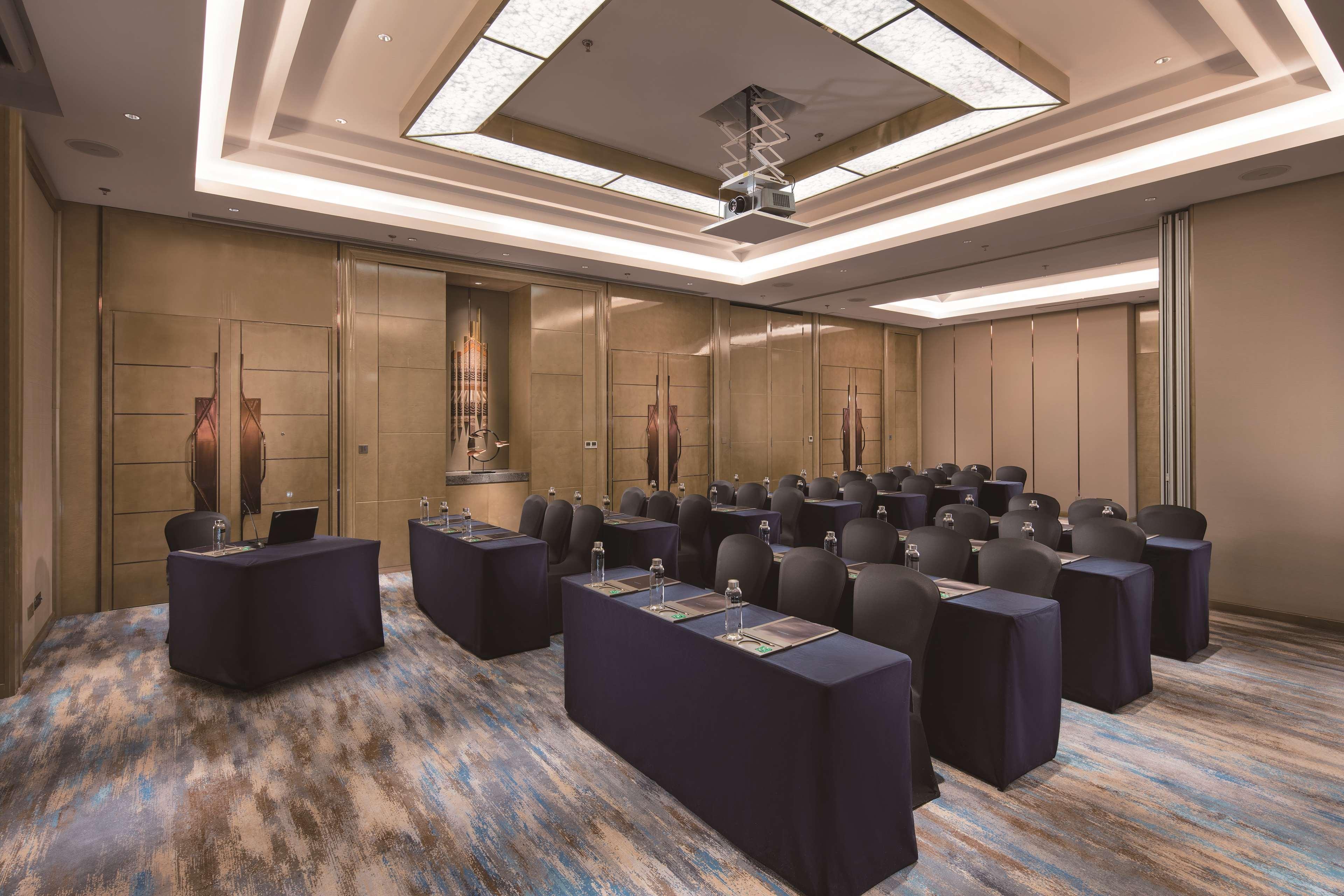 מלון Hilton שניאנג מראה חיצוני תמונה
